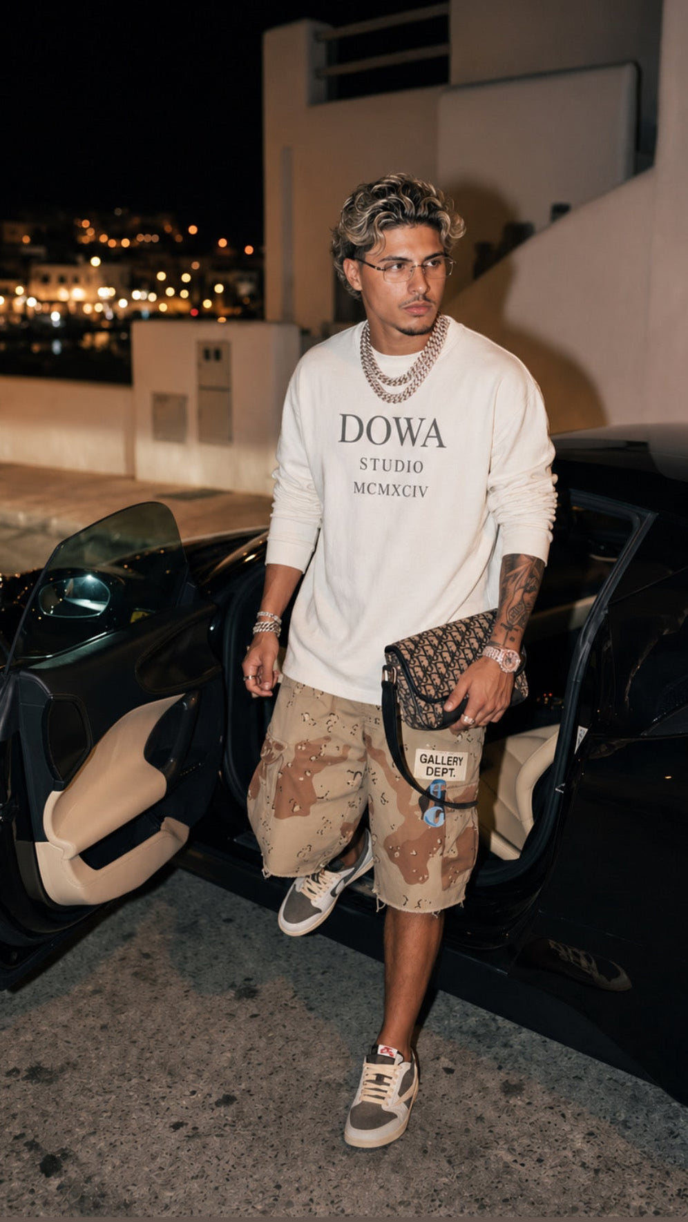 DOWA